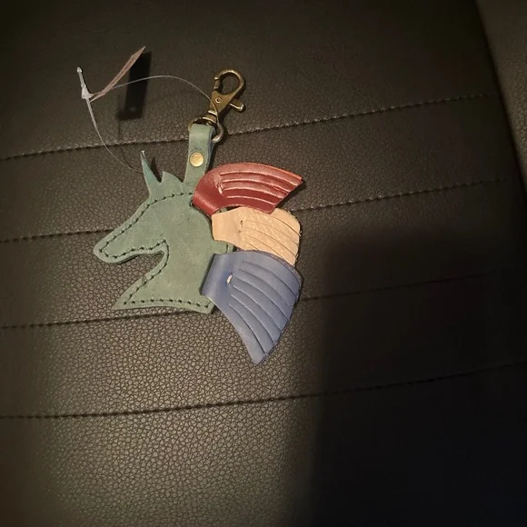 New Portland Leather Flair - Picture 1 of 3